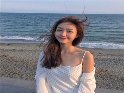 男生和女生一起拆拆很痛的,情侶拆快遞，溫馨又搞笑-2